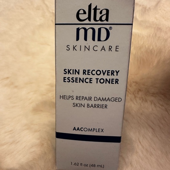 ELTA md skin recovery essence toner - Picture 2 of 4